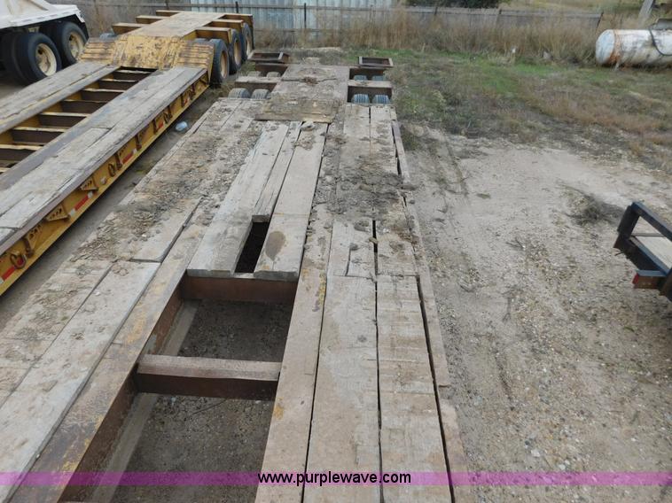 image for item AW9406 1978 Alabama Lowboy MTS 25 AW equipment trailer