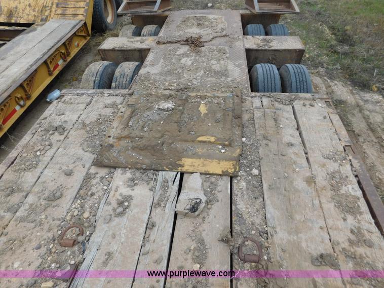 image for item AW9406 1978 Alabama Lowboy MTS 25 AW equipment trailer