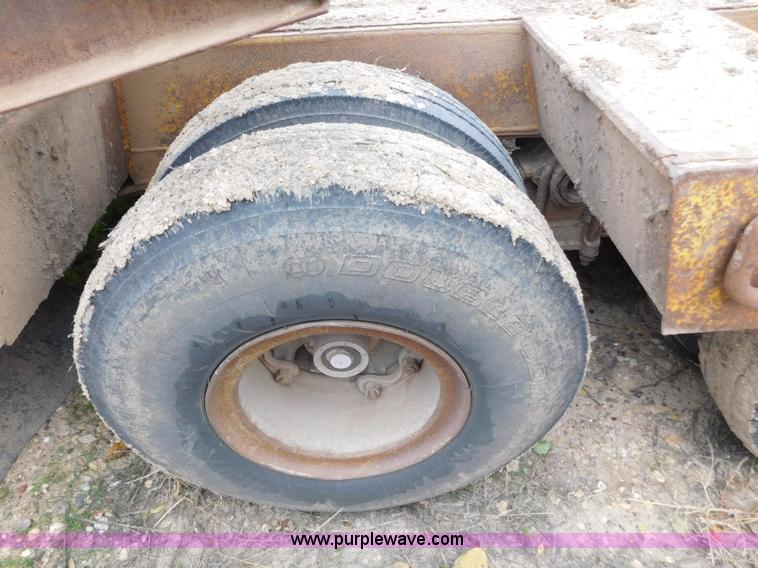 image for item AW9406 1978 Alabama Lowboy MTS 25 AW equipment trailer