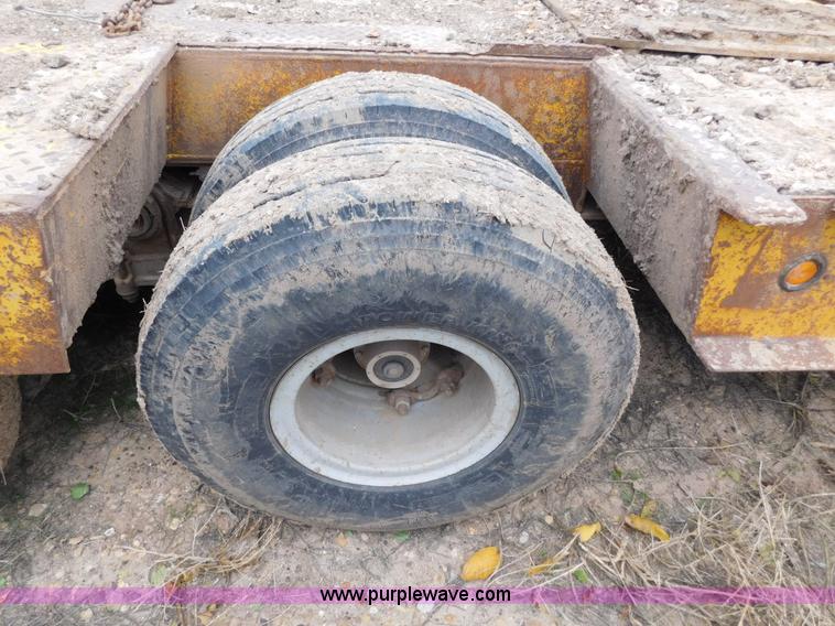 image for item AW9406 1978 Alabama Lowboy MTS 25 AW equipment trailer