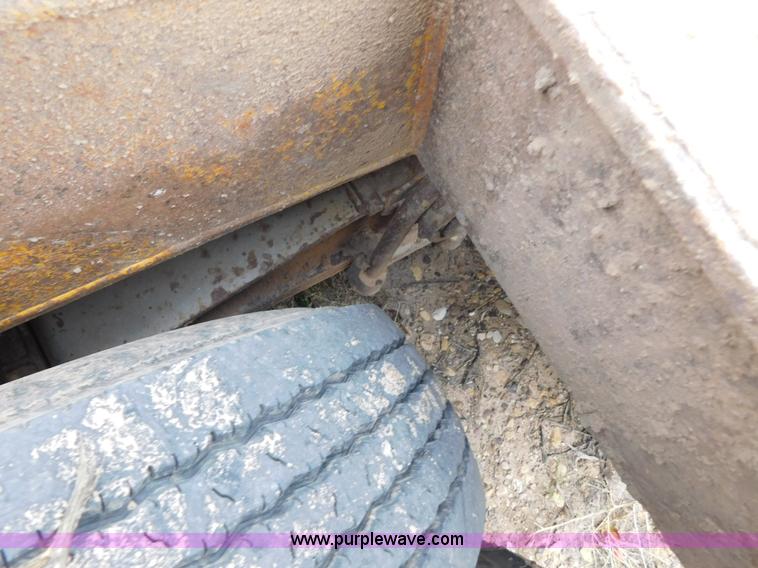 image for item AW9406 1978 Alabama Lowboy MTS 25 AW equipment trailer