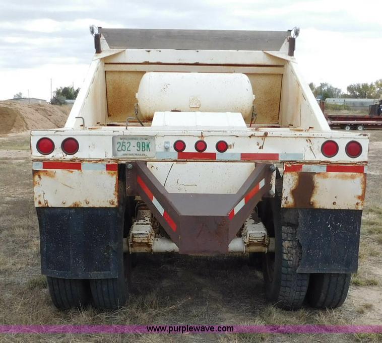 image for item AW9412 1984 Ranch bottom dump trailer
