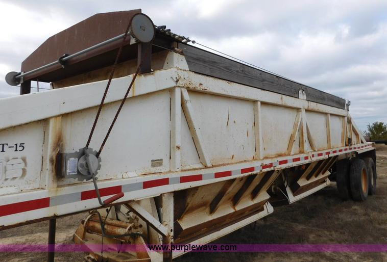 image for item AW9412 1984 Ranch bottom dump trailer