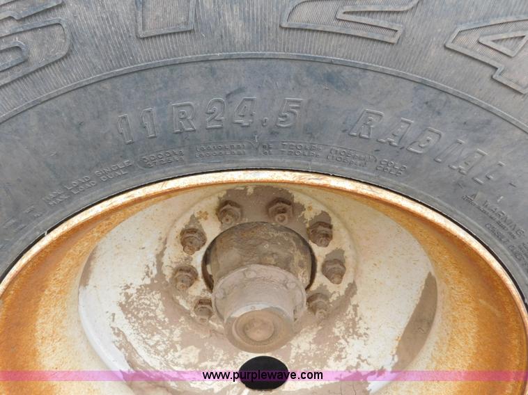 image for item AW9412 1984 Ranch bottom dump trailer