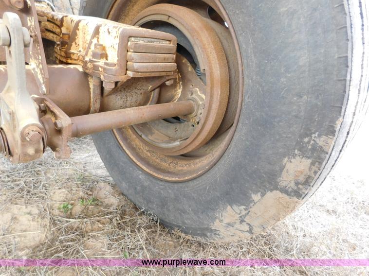 image for item AW9412 1984 Ranch bottom dump trailer