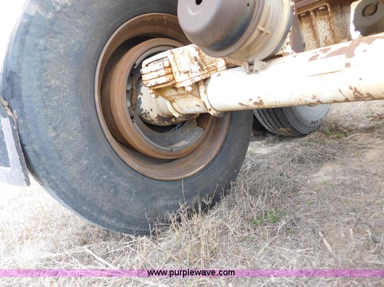 image for item AW9412 1984 Ranch bottom dump trailer