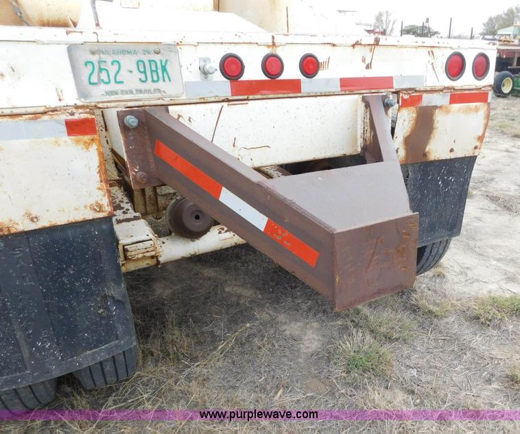 image for item AW9412 1984 Ranch bottom dump trailer