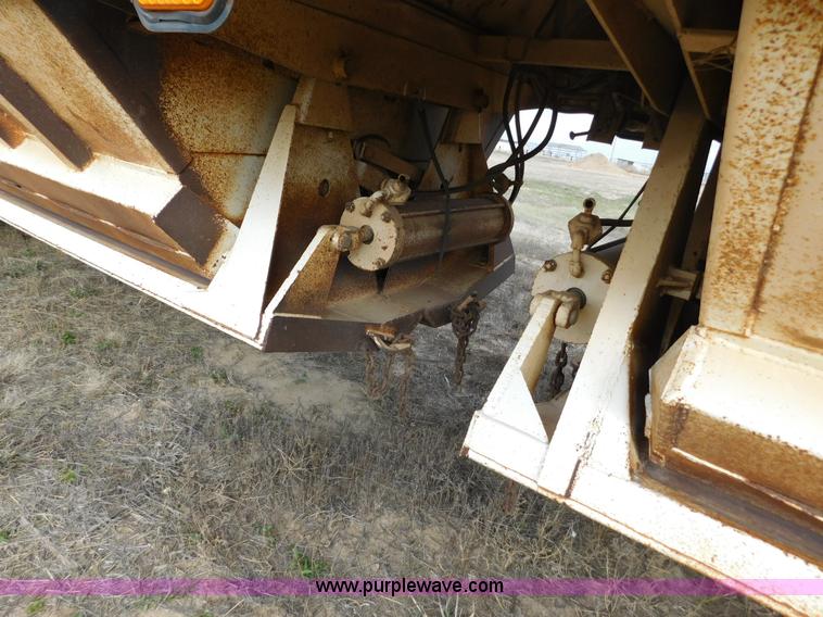 image for item AW9412 1984 Ranch bottom dump trailer