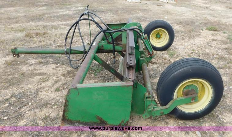 image for item AW9415 John Deere box blade