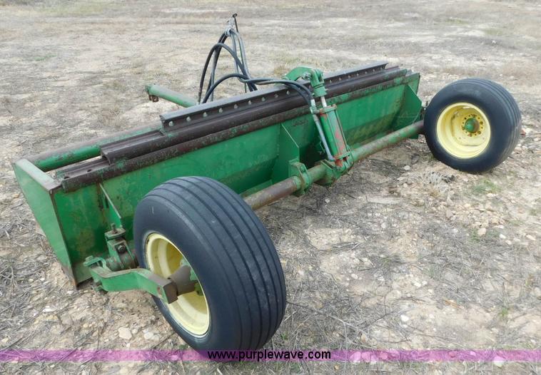 image for item AW9415 John Deere box blade