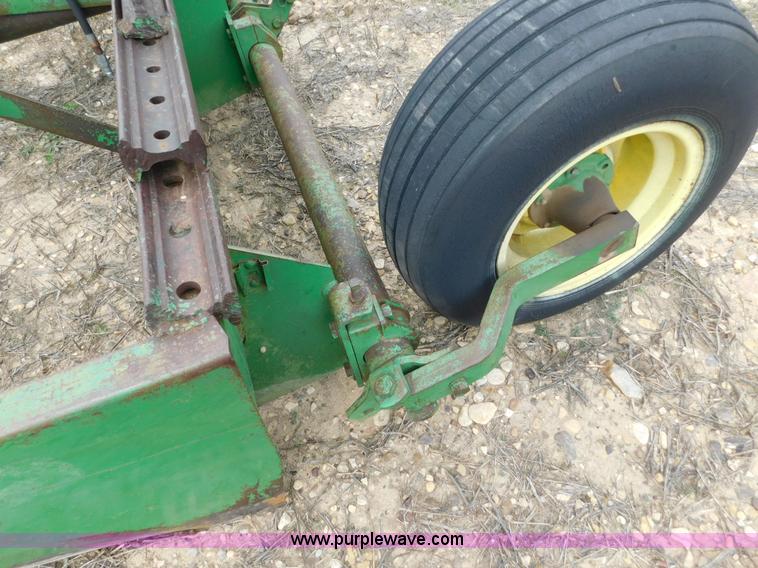 image for item AW9415 John Deere box blade