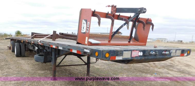 image for item AW9416 1992 Transcraft TL-110 flatbed trailer