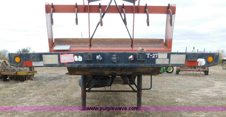 image for item AW9416 1992 Transcraft TL-110 flatbed trailer