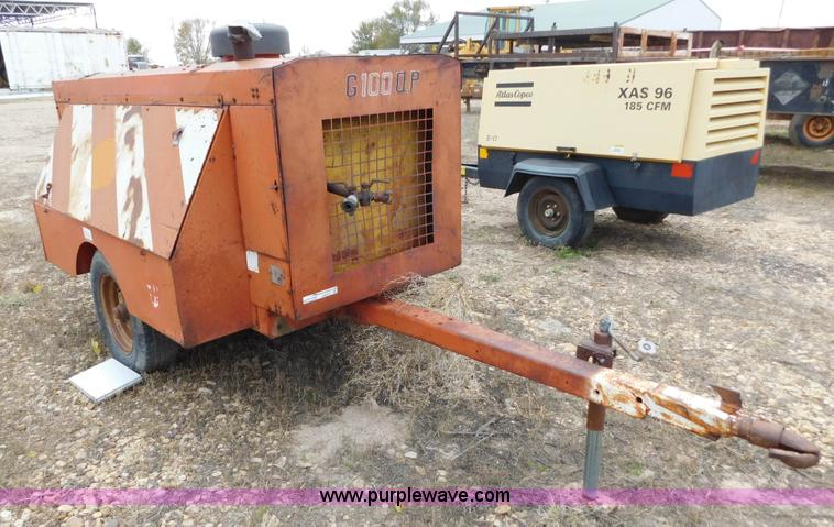 image for item AW9417 1981 Quite Fire G100QP air compressor