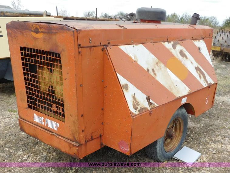 image for item AW9417 1981 Quite Fire G100QP air compressor