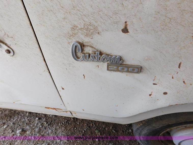 image for item AW9422 1977 Dodge D200 pickup truck