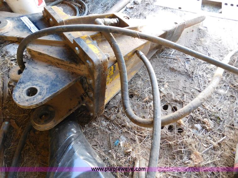 image for item AW9424 Central Fabricators Inc. 580K backhoe concrete breaker