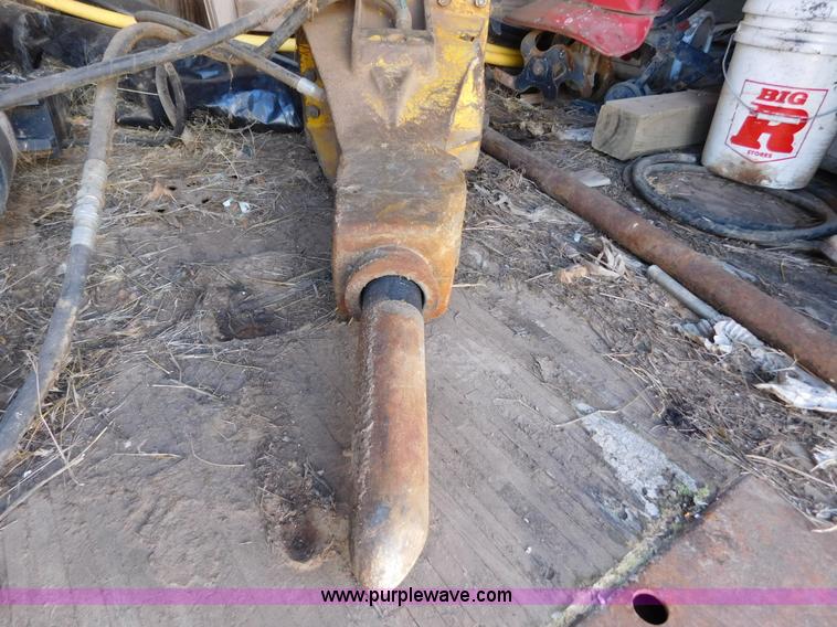 image for item AW9424 Central Fabricators Inc. 580K backhoe concrete breaker