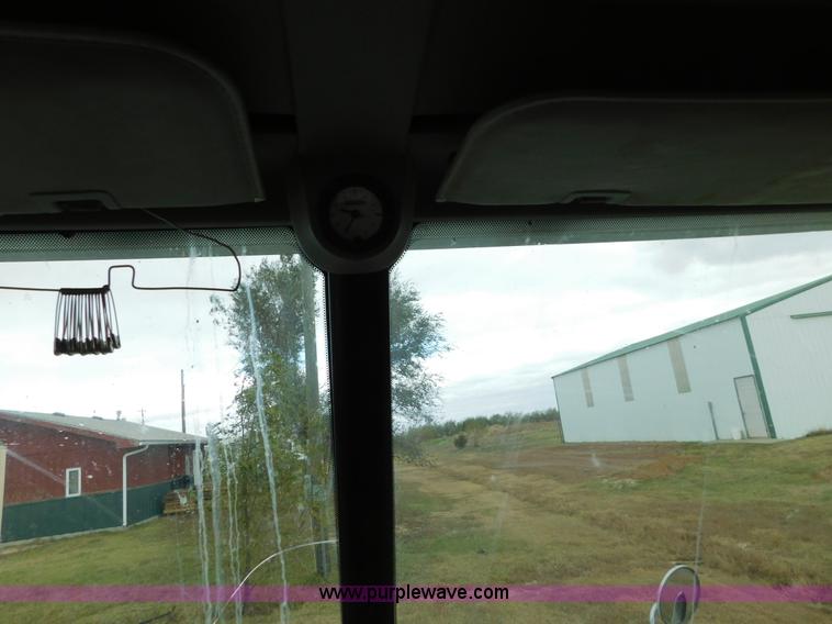 image for item AW9425 2000 Freightliner FC2 Century Class semi truck