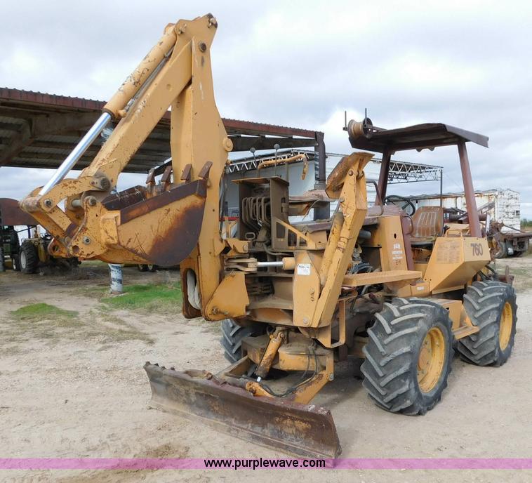 image for item AW9428 Case 760 trencher