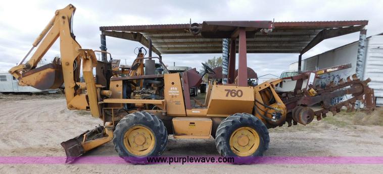 image for item AW9428 Case 760 trencher