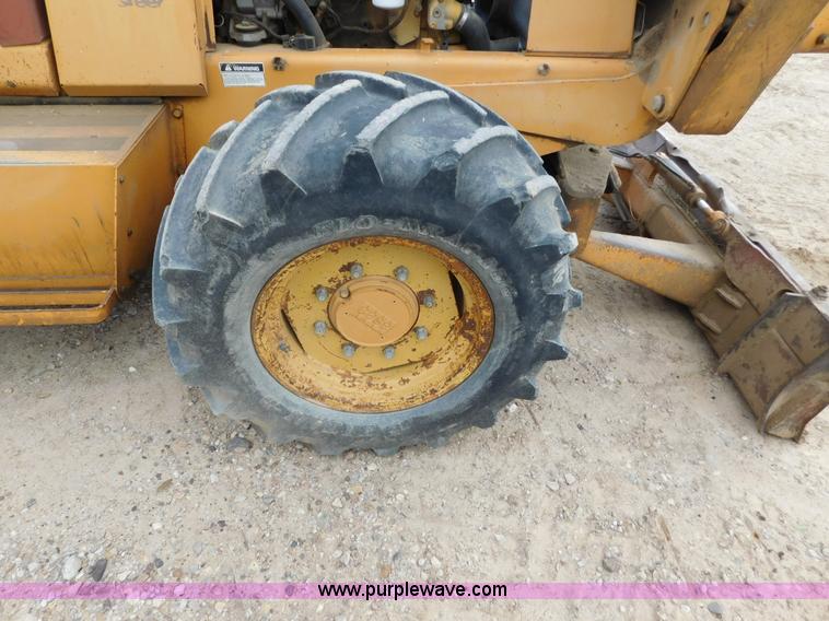 image for item AW9428 Case 760 trencher