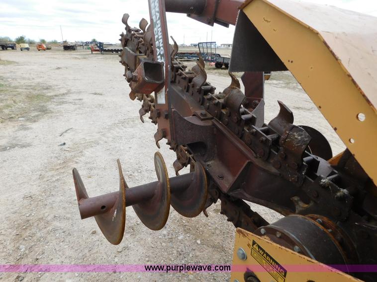 image for item AW9428 Case 760 trencher