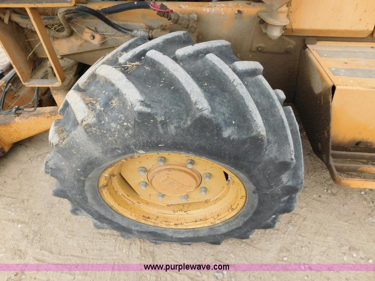 image for item AW9428 Case 760 trencher