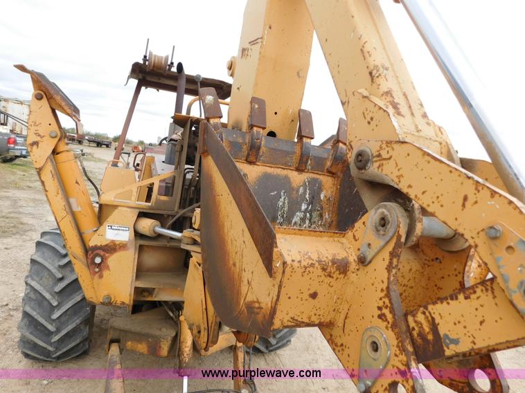 image for item AW9428 Case 760 trencher