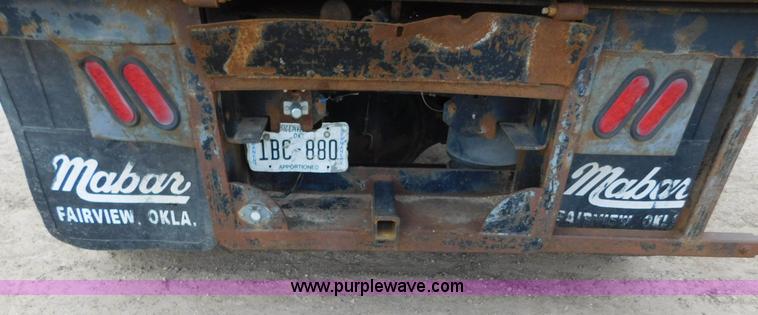 image for item AW9430 1996 Freightliner FL70 flatbed truck