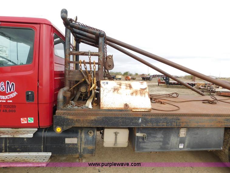 image for item AW9430 1996 Freightliner FL70 flatbed truck