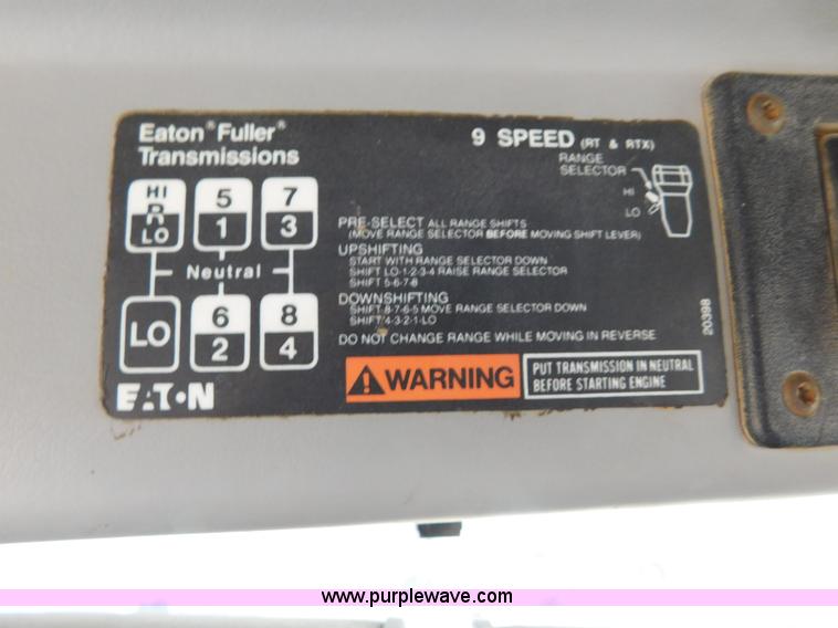 image for item AW9430 1996 Freightliner FL70 flatbed truck