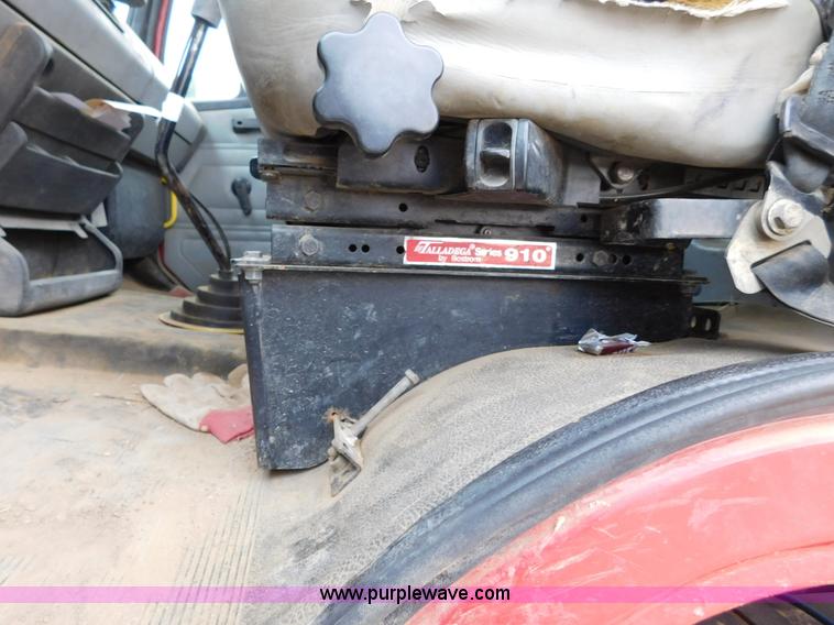 image for item AW9430 1996 Freightliner FL70 flatbed truck