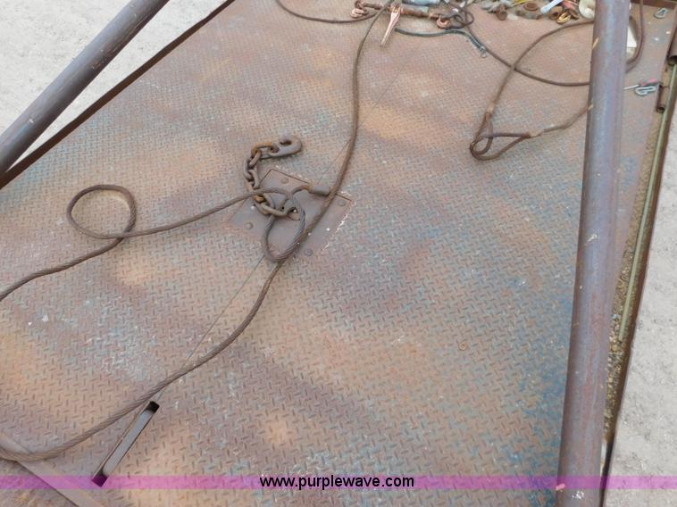 image for item AW9430 1996 Freightliner FL70 flatbed truck