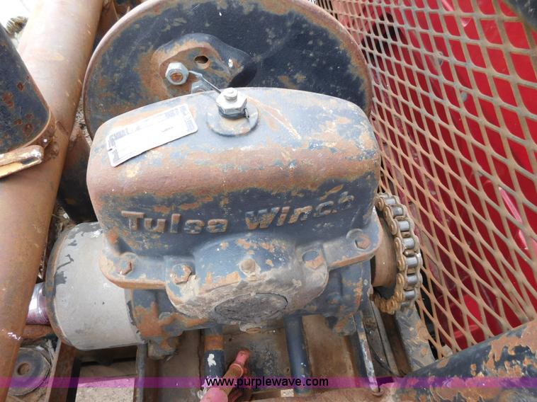 image for item AW9430 1996 Freightliner FL70 flatbed truck