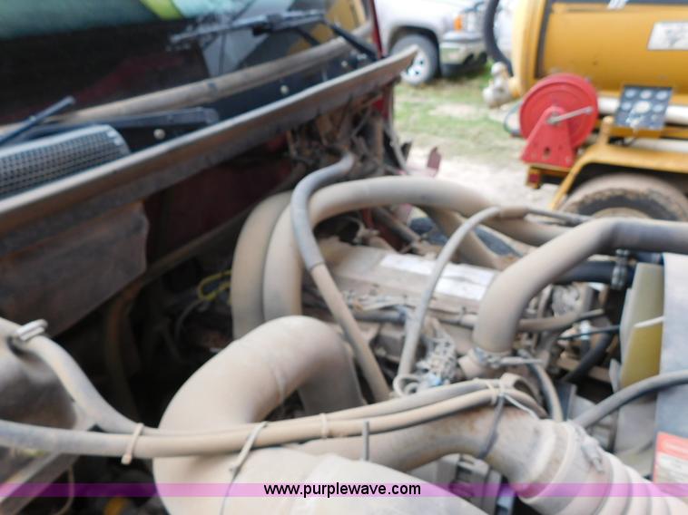 image for item AW9430 1996 Freightliner FL70 flatbed truck