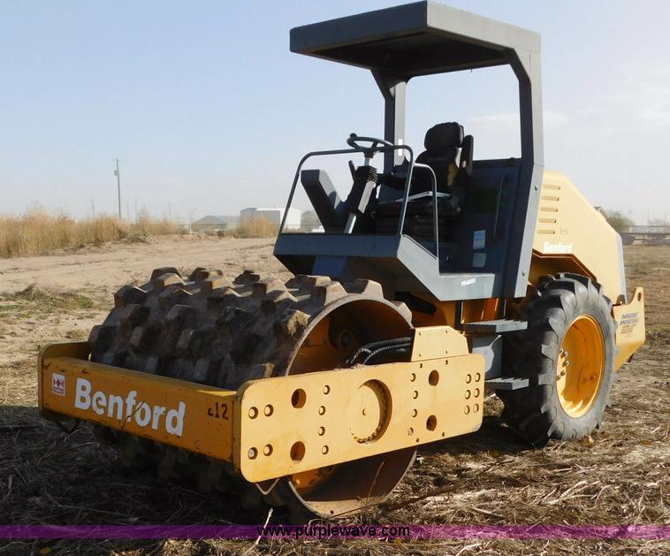 image for item AW9431 Benford SP2008PPDR single drum vibratory roller