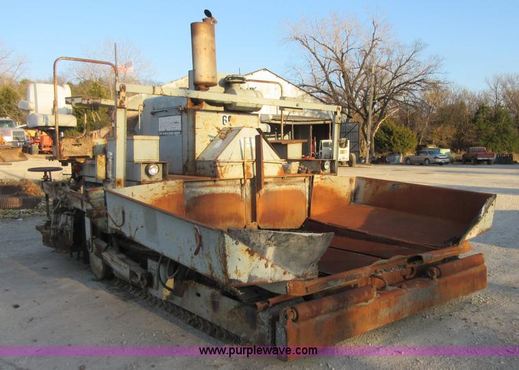 image for item BB9043 Cedarapids 37161 paver