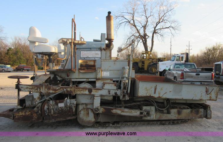 image for item BB9043 Cedarapids 37161 paver