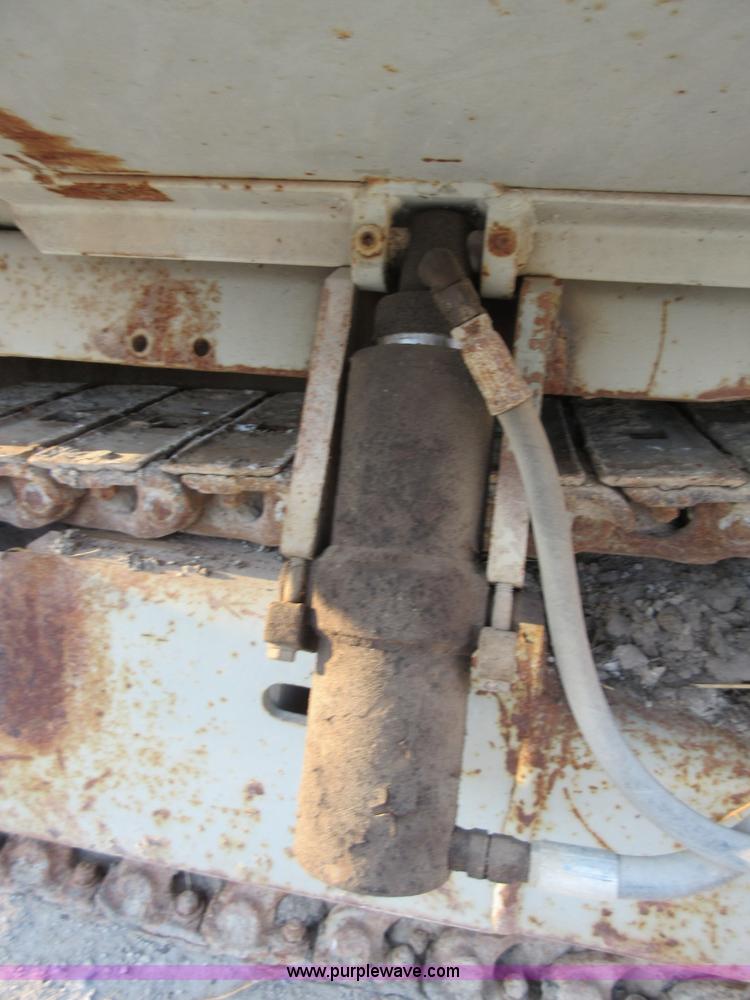 image for item BB9043 Cedarapids 37161 paver