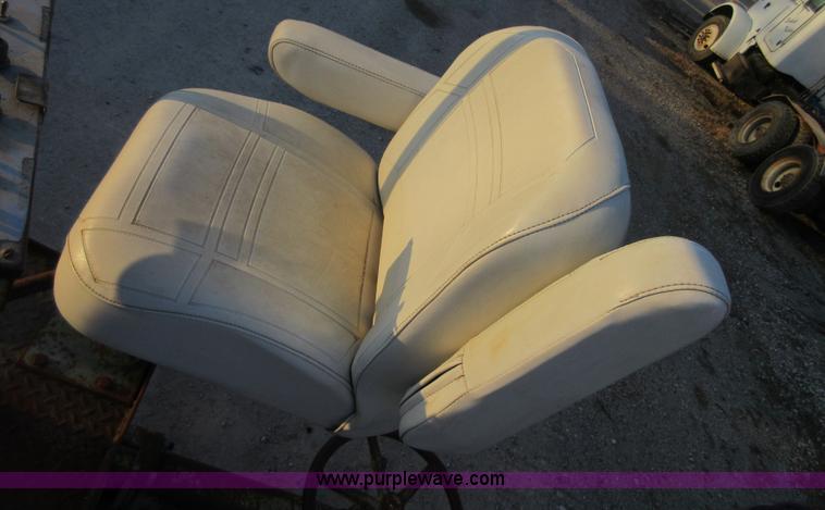 image for item BB9043 Cedarapids 37161 paver