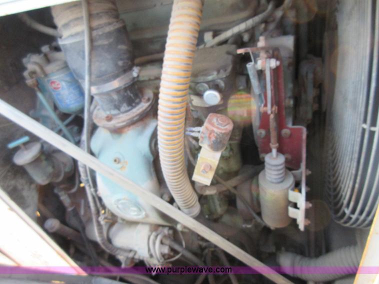 image for item BB9043 Cedarapids 37161 paver