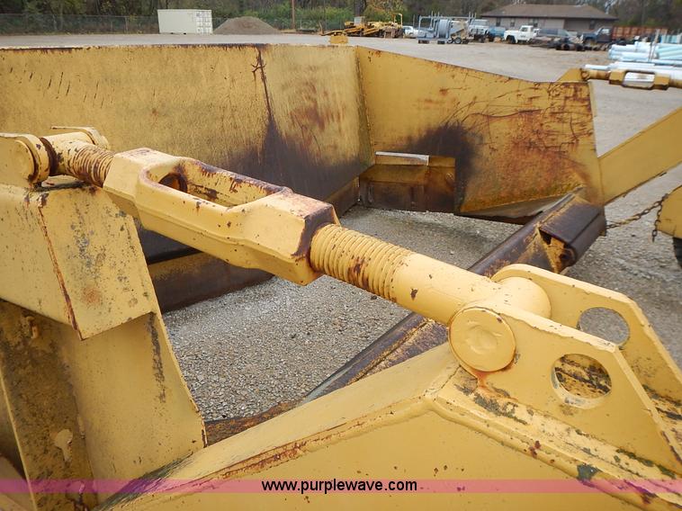 image for item BN9174 Jersey 102 spreader box