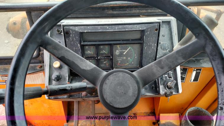 image for item BR9424 1982 Case 580D backhoe