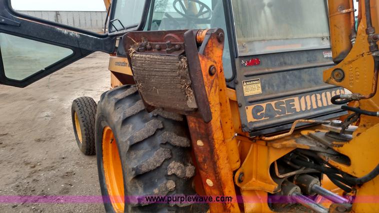 image for item BR9424 1982 Case 580D backhoe