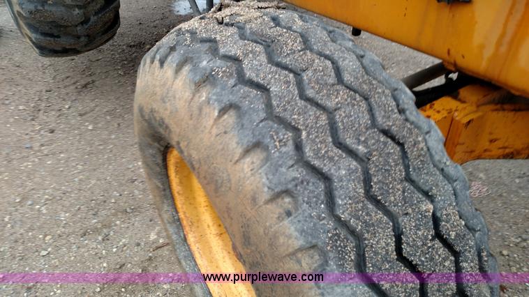 image for item BR9424 1982 Case 580D backhoe