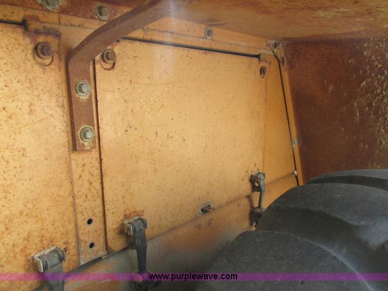 image for item BS9010 1986 Case W20C wheel loader