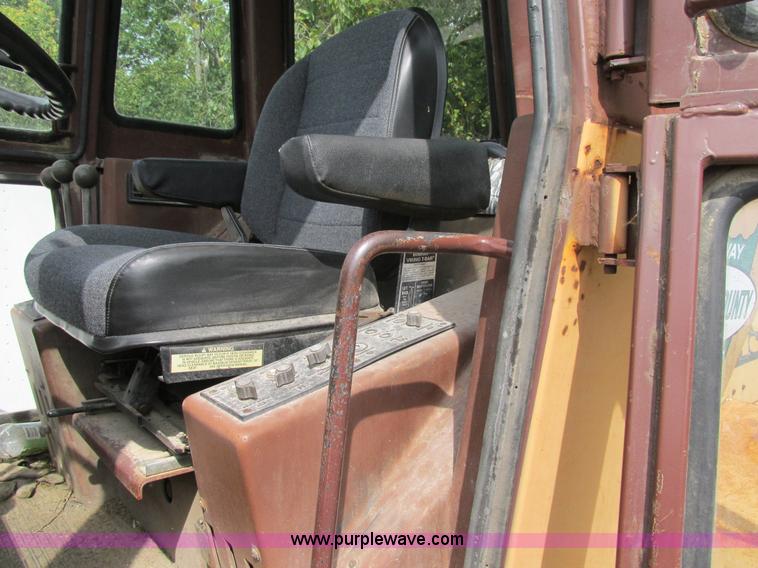 image for item BS9010 1986 Case W20C wheel loader