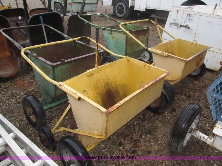 image for item H1020 (4) assorted rock carts