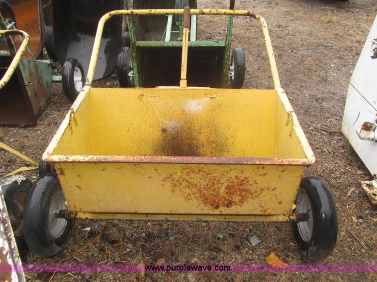 image for item H1020 (4) assorted rock carts